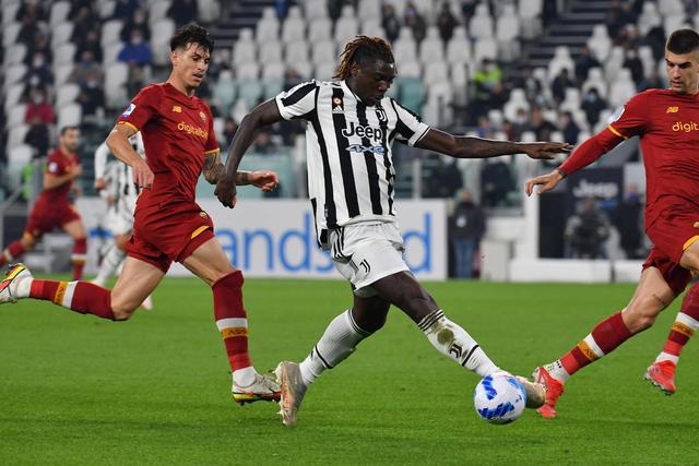 特纳33分步行者终结独行侠7连胜 雄鹿大胜76人